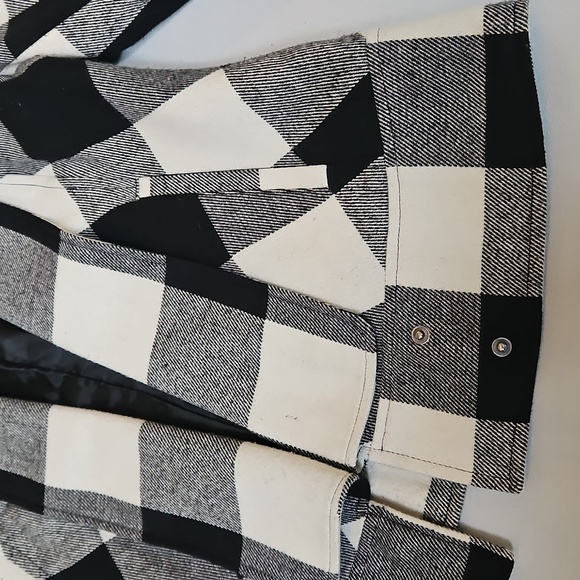 BB Dakota by Jack Campton Plaid Print Wrap Coat Jacket Size Small - Picture 7 of 16